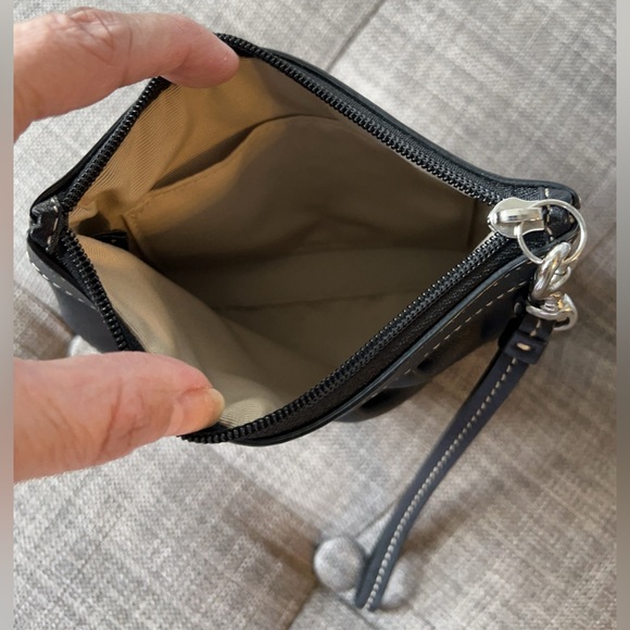 Coach  leather wristlet - Picture 3 of 5
